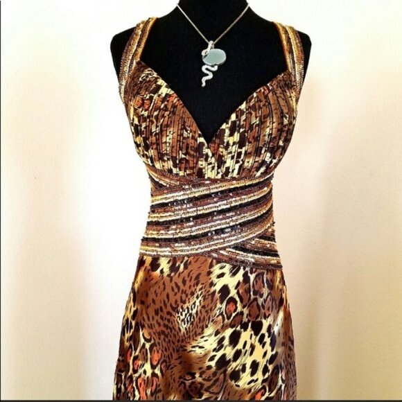 Beautiful sequined  leopard dress - Picture 2 of 5